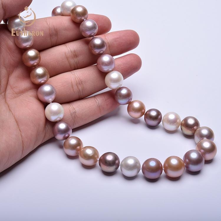 pearl_statement_necklace