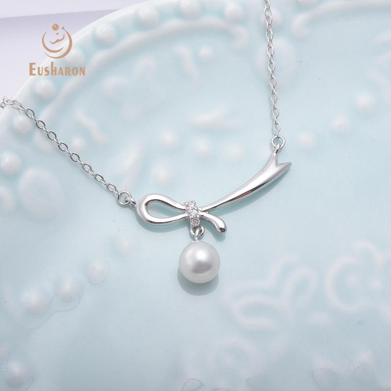 bowknot freshwater pearl pendant