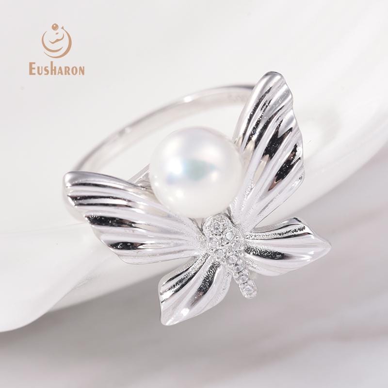 butterfly pearl ring