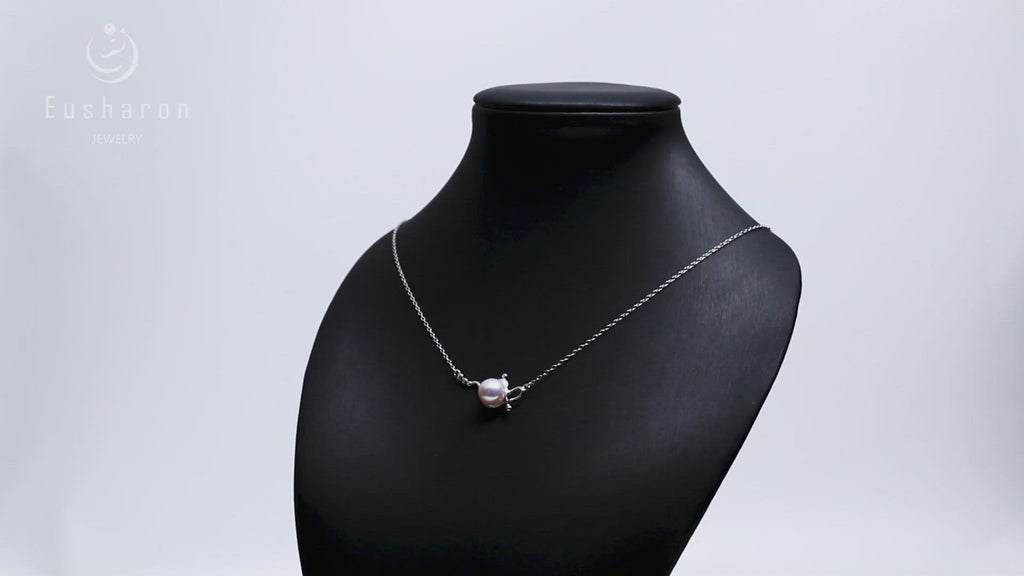 kettle shape round pearl pendant silver necklace