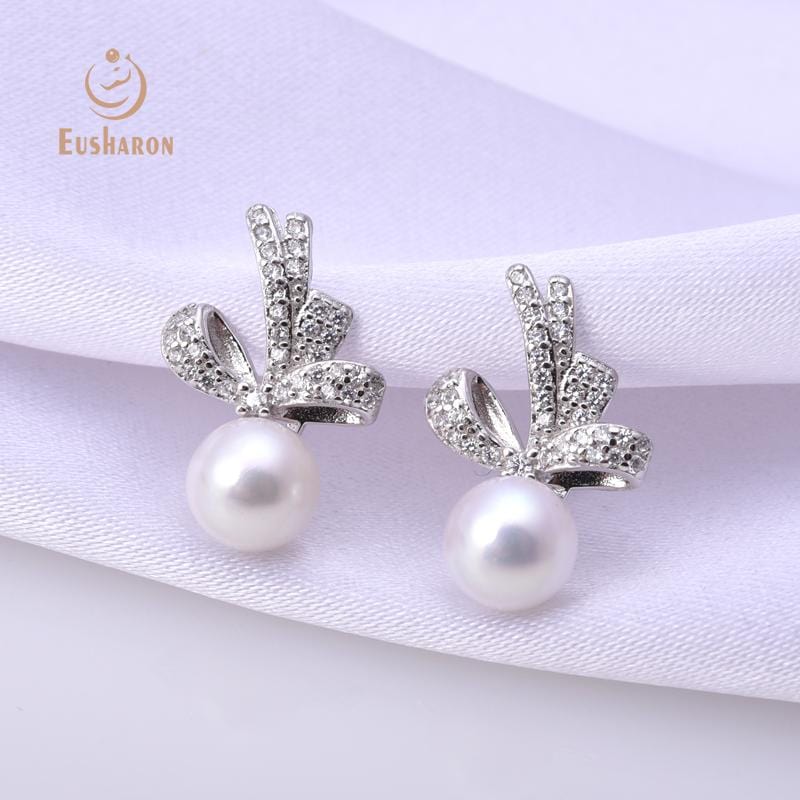 bow freshwater pearl studs