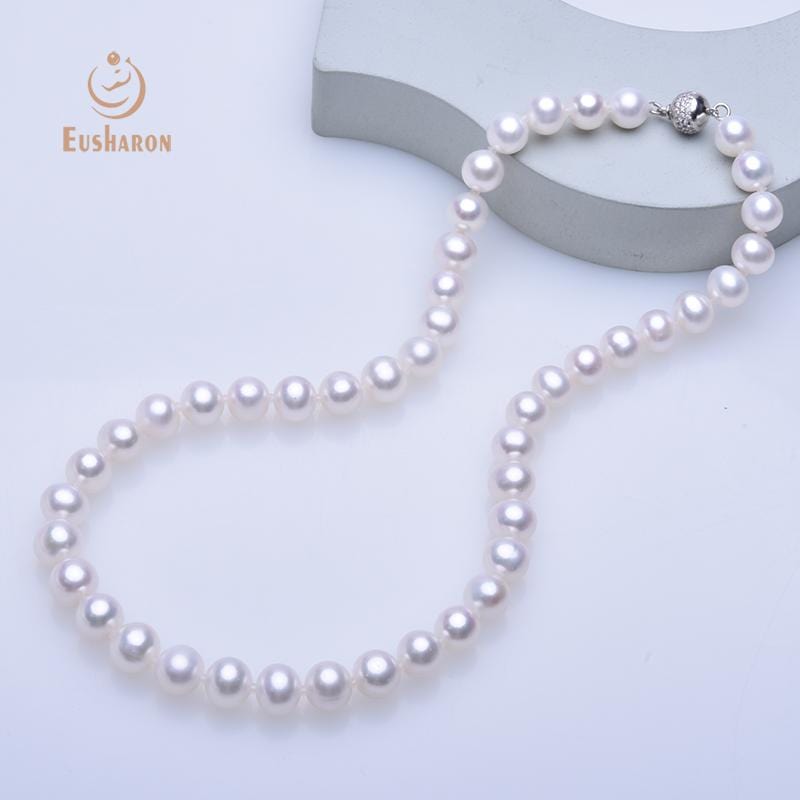 white_freshwater_pearl_necklace_in_bulk