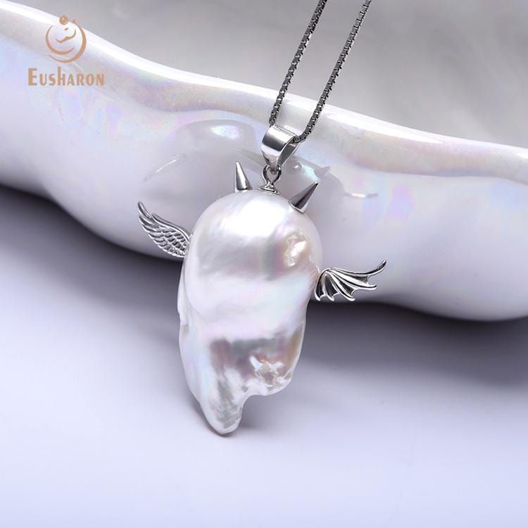 cute_baroque_pearl_pendant